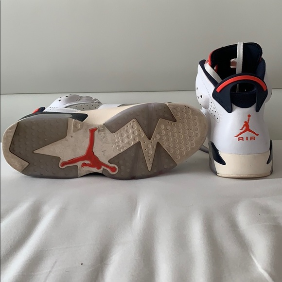 Air Jordan 6 - Picture 4 of 6